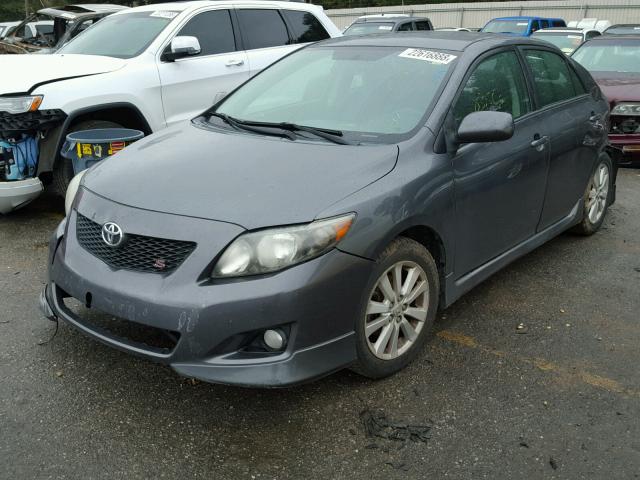 2T1BU4EE5AC407814 - 2010 TOYOTA COROLLA BA GRAY photo 2