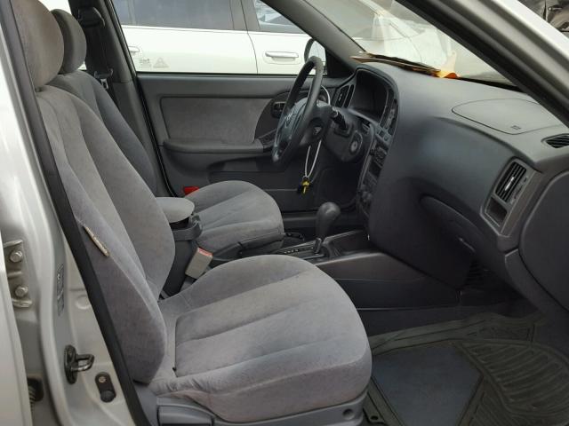 KMHDN46DX6U376674 - 2006 HYUNDAI ELANTRA GL SILVER photo 5