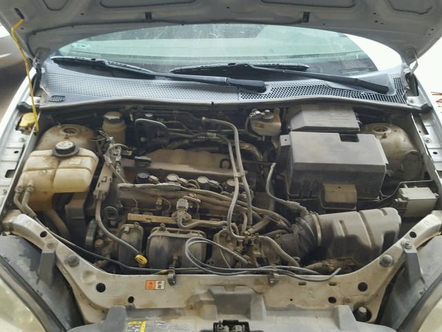 1FAHP34N65W216614 - 2005 FORD FOCUS ZX4 SILVER photo 7