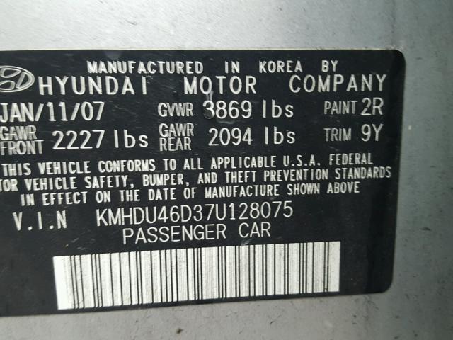 KMHDU46D37U128075 - 2007 HYUNDAI ELANTRA GL SILVER photo 10