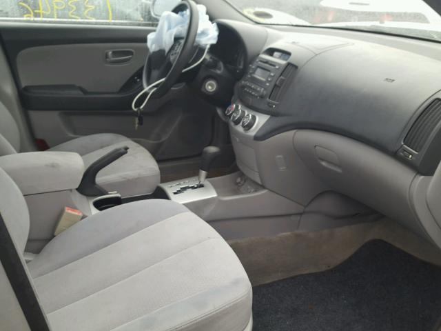 KMHDU46D37U128075 - 2007 HYUNDAI ELANTRA GL SILVER photo 5