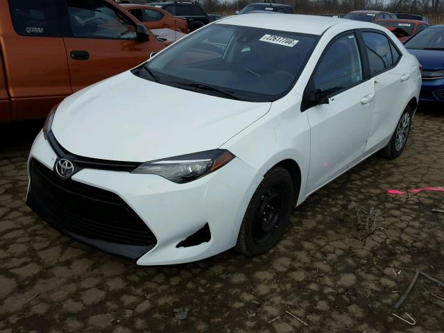 2T1BURHE3HC903598 - 2017 TOYOTA COROLLA L WHITE photo 2