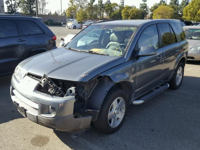 5GZCZ53495S852906 - 2005 SATURN VUE CHARCOAL photo 2