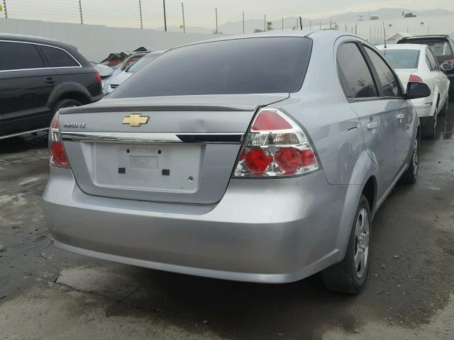 KL1TD5DE3AB071565 - 2010 CHEVROLET AVEO LS SILVER photo 4