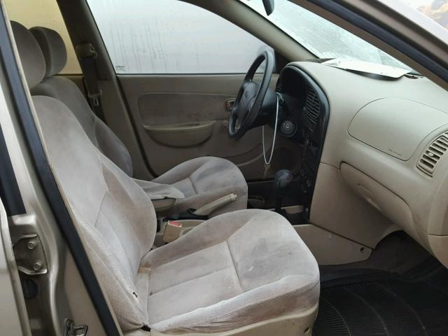 KNAFB121625148706 - 2002 KIA SPECTRA BA TAN photo 5