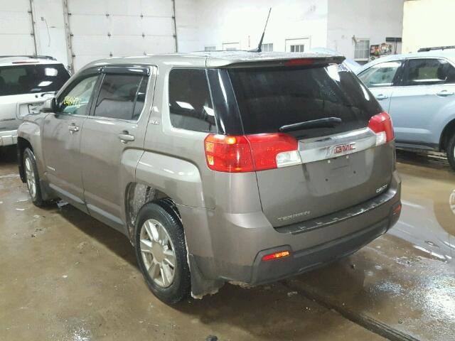 2CTALBEW1A6352764 - 2010 GMC TERRAIN SL GRAY photo 3