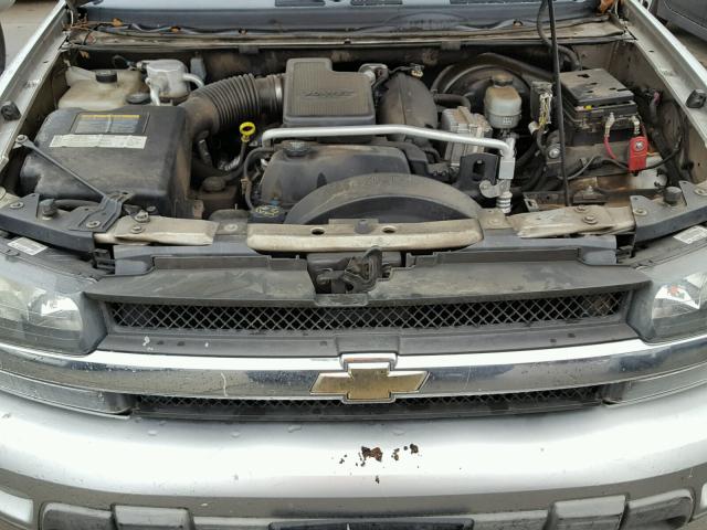 1GNES16S256205247 - 2005 CHEVROLET TRAILBLAZE SILVER photo 7