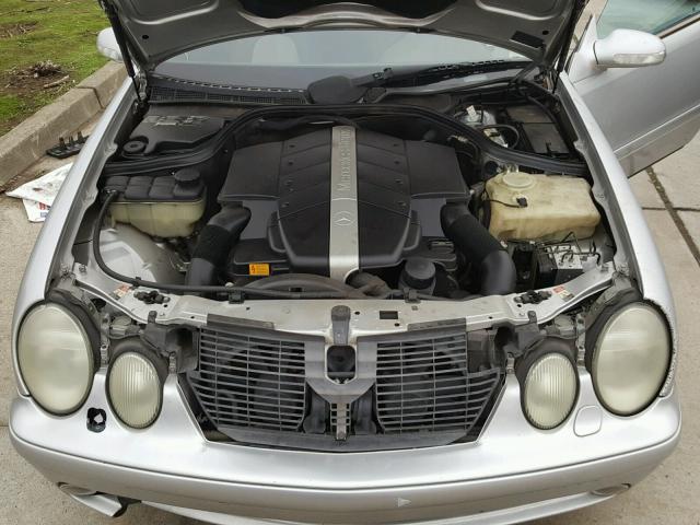 WDBLK70G61T055645 - 2001 MERCEDES-BENZ CLK 430 SILVER photo 7