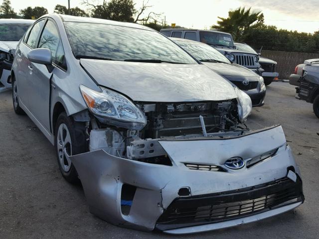 JTDKN3DUXD5685979 - 2013 TOYOTA PRIUS SILVER photo 1