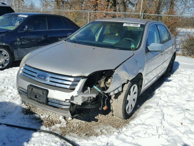 3FAHP06Z98R166152 - 2008 FORD FUSION S SILVER photo 2