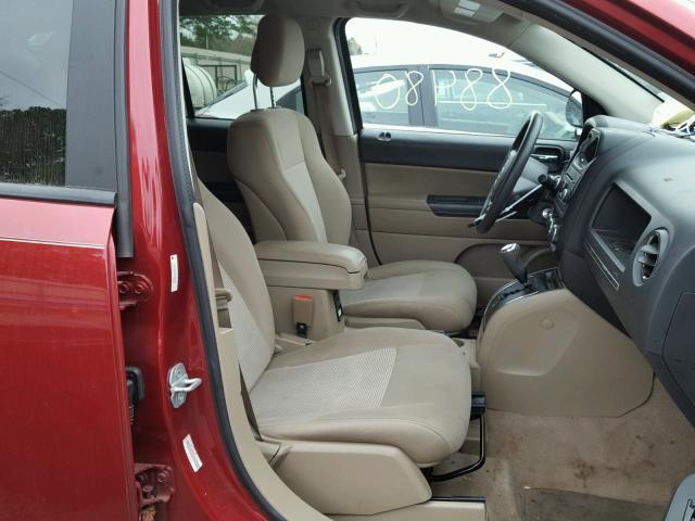 1C4NJCEB4CD696874 - 2012 JEEP COMPASS LA RED photo 5