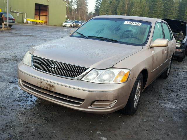 4T1BF28B52U258255 - 2002 TOYOTA AVALON XL TAN photo 2