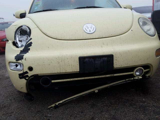 3VWCK21Y63M311776 - 2003 VOLKSWAGEN NEW BEETLE 黄色 照片 9