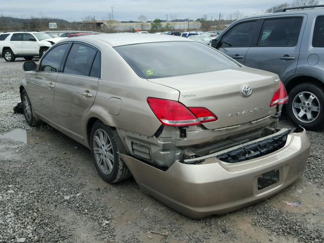 4T1BK36B95U052347 - 2005 TOYOTA AVALON XL GOLD photo 3