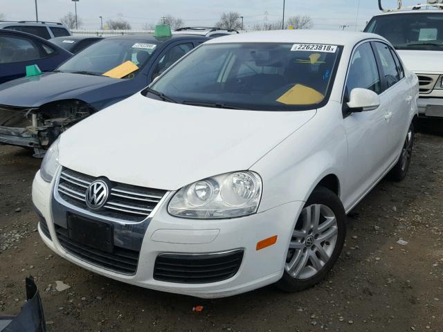 3VWAL71K59M085722 - 2009 VOLKSWAGEN JETTA TDI WHITE photo 2