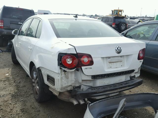 3VWAL71K59M085722 - 2009 VOLKSWAGEN JETTA TDI WHITE photo 3