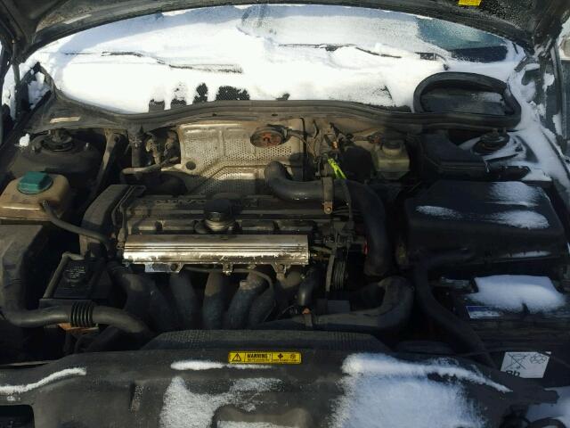 YV1LZ5648W2425015 - 1998 VOLVO V70 XC GREEN photo 7