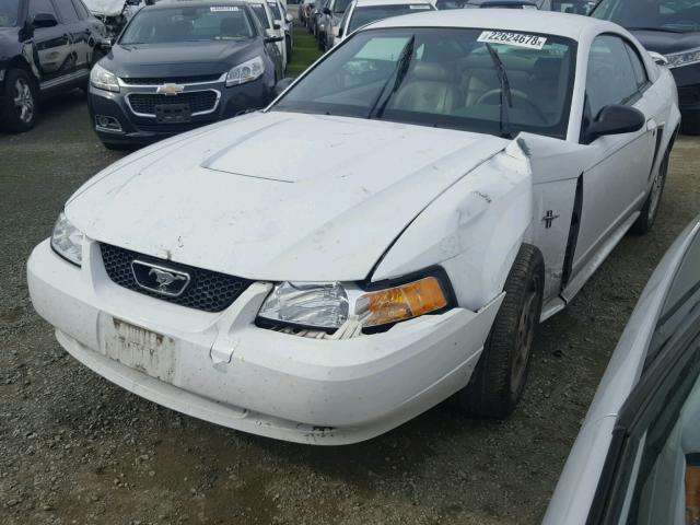 1FAFP404X3F311183 - 2003 FORD MUSTANG WHITE photo 2