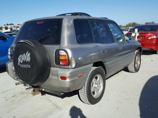 JT3GP10V3X7059612 - 1999 TOYOTA RAV4 GRAY photo 4