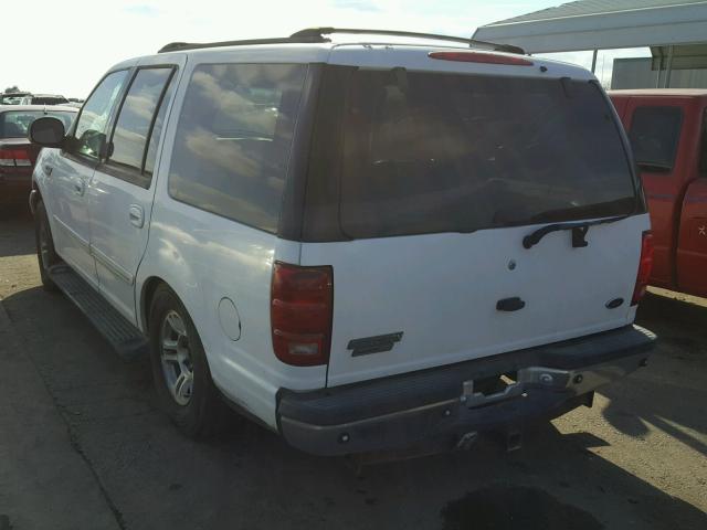 1FMEU15L32LA02731 - 2002 FORD EXPEDITION WHITE photo 3