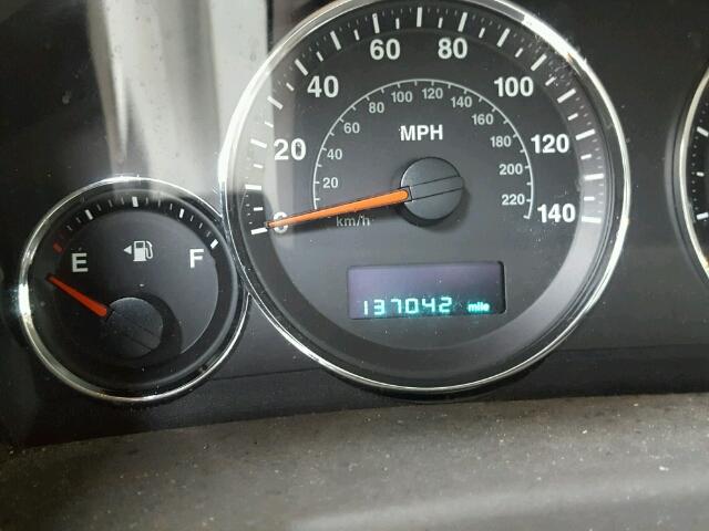 1J8HG48P67C693424 - 2007 JEEP COMMANDER შავი ფოტო 8