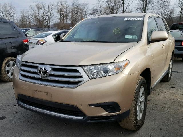 5TDBK3EH6DS232320 - 2013 TOYOTA HIGHLANDER GOLD photo 2