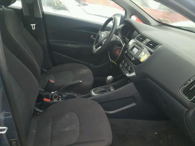 KNADM4A3XG6659360 - 2016 KIA RIO LX Կապույտ լուսանկար 5