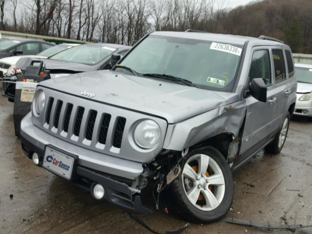 1C4NJRFB7ED891923 - 2014 JEEP PATRIOT LA GRAY photo 2