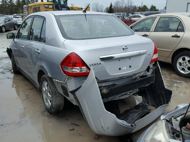 3N1BC11E27L416759 - 2007 NISSAN VERSA S SILVER photo 3