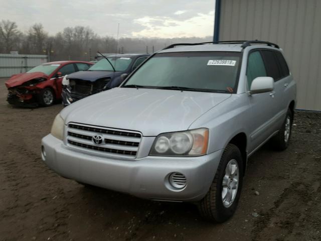 JTEHD21A220014880 - 2002 TOYOTA HIGHLANDER SILVER photo 2