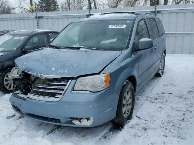 2A8HR54P78R691129 - 2008 CHRYSLER TOWN & COU BLUE photo 2