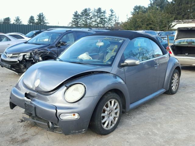 3VWCM31Y05M305569 - 2005 VOLKSWAGEN NEW BEETLE 灰色 照片 2