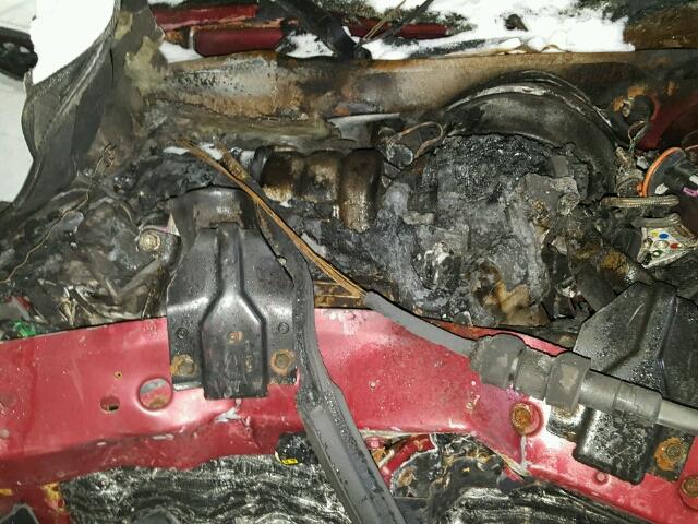 2G2WP522X41280719 - 2004 PONTIAC GRAND PRIX მუქწითელი ფოტო 7