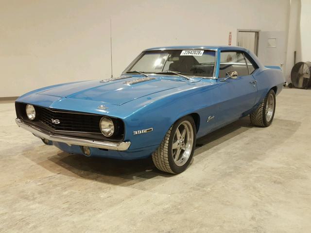 123379N602485 - 1969 CHEVROLET CAMARO BLUE photo 2