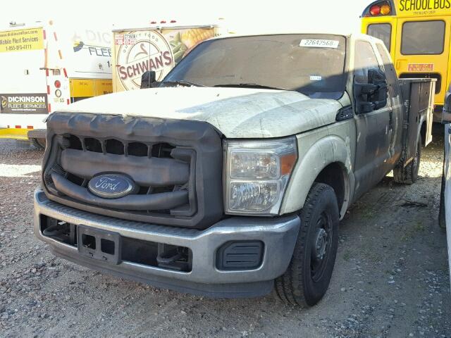 1FT7X2A67CEB21303 - 2012 FORD F250 SUPER WHITE photo 2