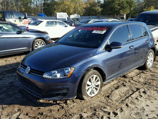 3VW217AUXHM018589 - 2017 VOLKSWAGEN GOLF S BLUE photo 2