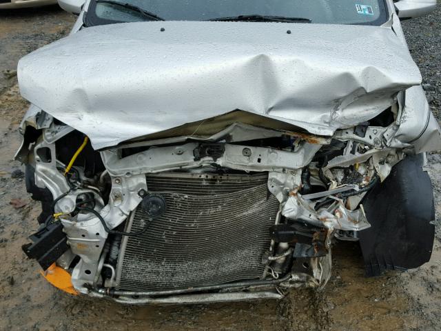 KL1TD666X7B780529 - 2007 CHEVROLET AVEO BASE Srebrny zdjęcie 7