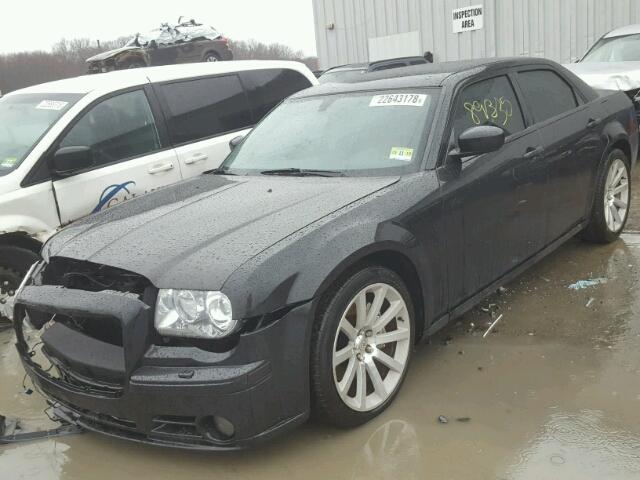 2C3LA73W06H368514 - 2006 CHRYSLER 300C SRT-8 BLACK photo 2