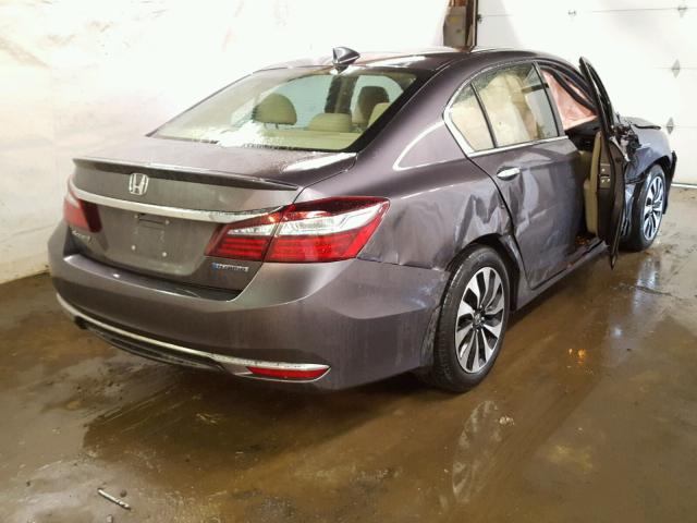 JHMCR6F5XHC002257 - 2017 HONDA ACCORD HYB GRAY photo 4