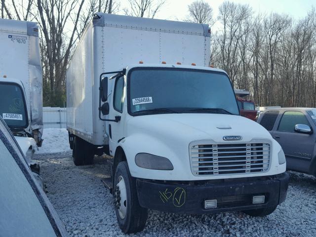 1FVACWDC17HY63974 - 2007 FREIGHTLINER M2 106 MED WHITE photo 1