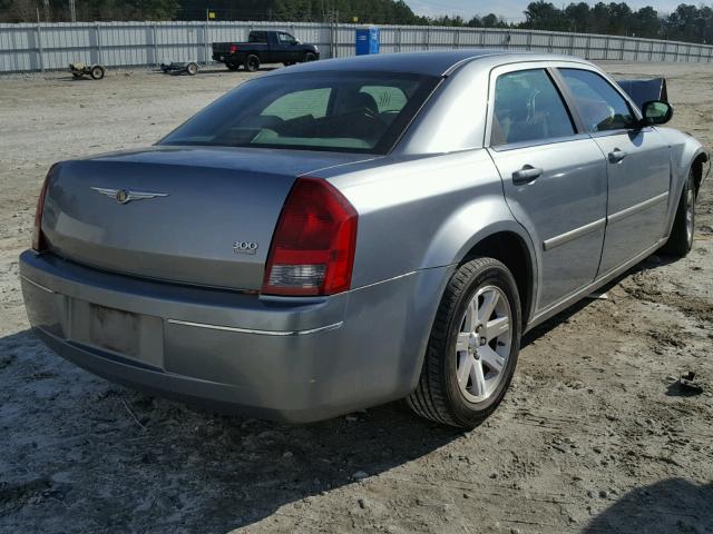 2C3KA53G86H529734 - 2006 CHRYSLER 300 TOURIN GRAY photo 4