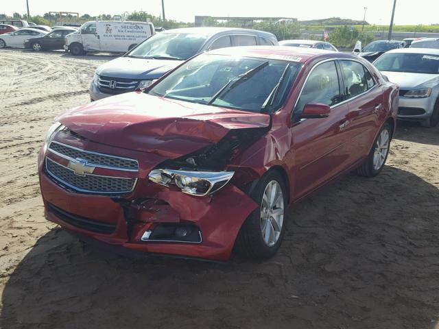 1G11H5SA1DF245241 - 2013 CHEVROLET MALIBU LTZ RED photo 2