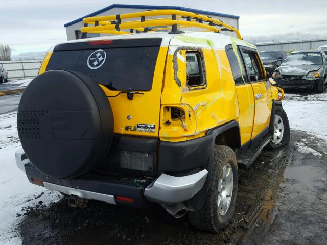 JTEBU11F070091623 - 2007 TOYOTA FJ CRUISER YELLOW photo 4