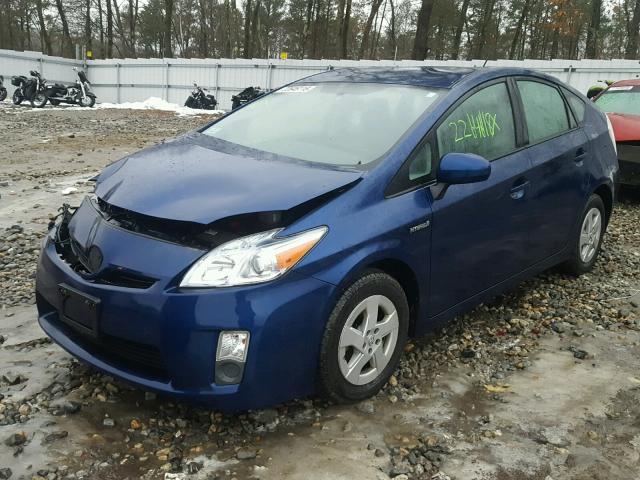 JTDKN3DU2A0106007 - 2010 TOYOTA PRIUS BLUE photo 2