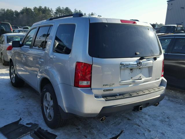 5FNYF4H59BB107299 - 2011 HONDA PILOT EXL SILVER photo 3