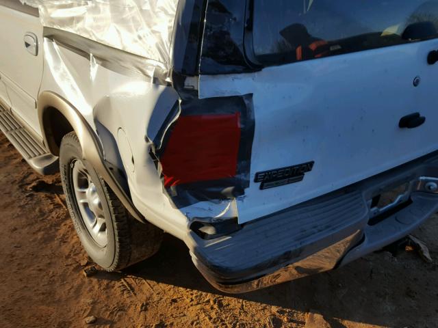 1FMRU17W71LB36231 - 2001 FORD EXPEDITION WHITE photo 9