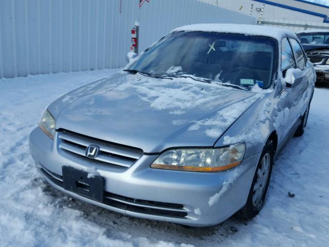 1HGCG66802A168325 - 2002 HONDA ACCORD EX SILVER photo 2