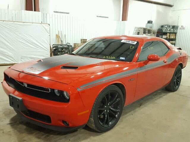 2C3CDZBT8GH218386 - 2016 DODGE CHALLENGER RED photo 2