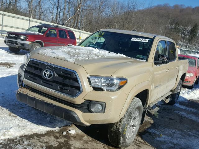 3TMCZ5AN2HM073695 - 2017 TOYOTA TACOMA DOU TAN photo 2