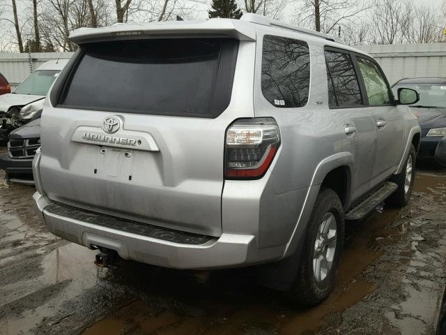 JTEBU5JR2F5230203 - 2015 TOYOTA 4RUNNER SR SILVER photo 4